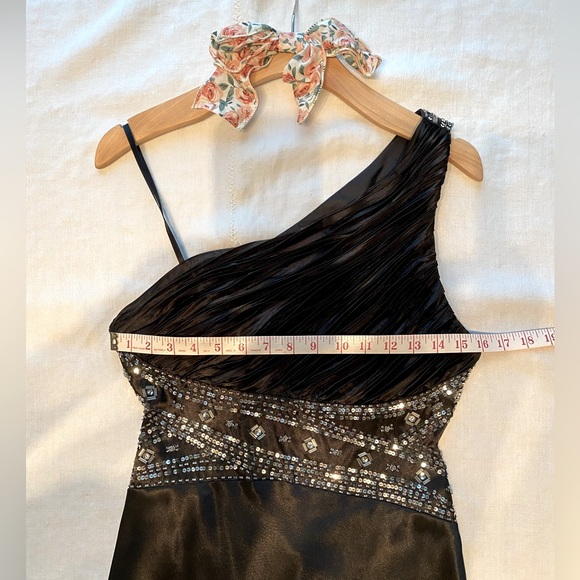 Long satin dress / bridesmaid / ball gown / formal dress  / prom dress - Picture 8 of 10